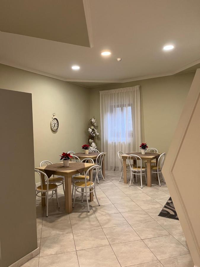 Lolly Bed and Breakfast Paravati Exteriör bild