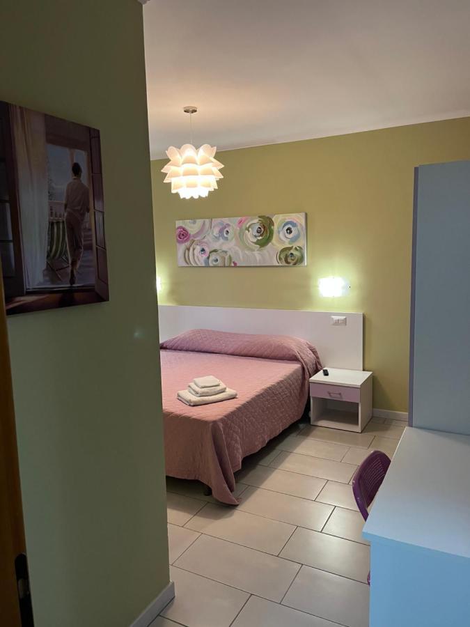 Lolly Bed and Breakfast Paravati Exteriör bild